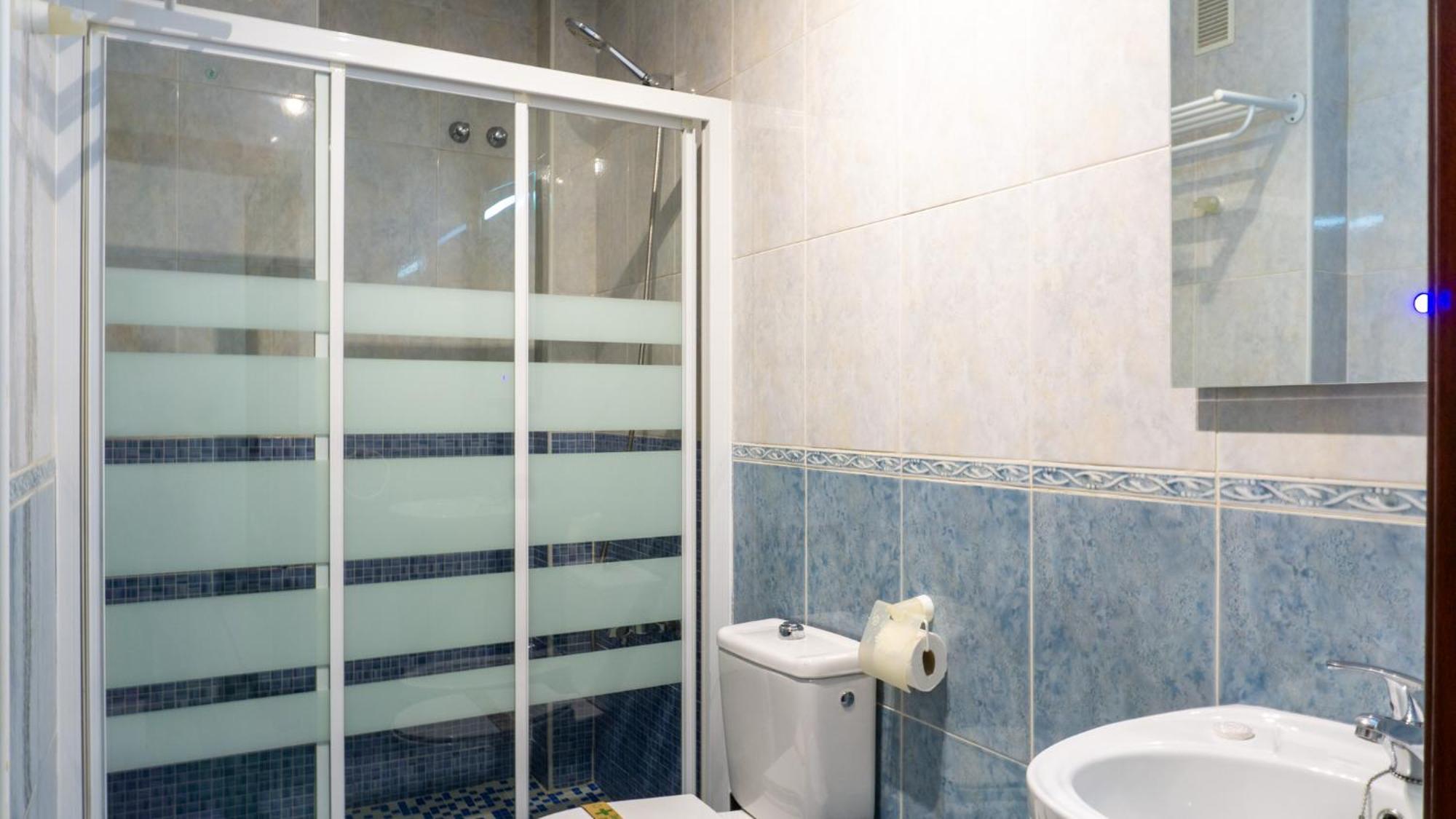 Tuga Dos Aceras 38 Malaga Appartement Buitenkant foto